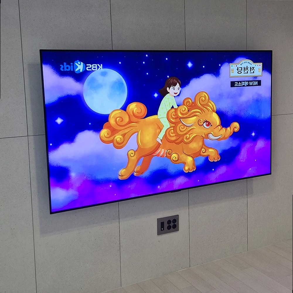 입주 거실 첫 배치부터 단정하게 마무리 현장